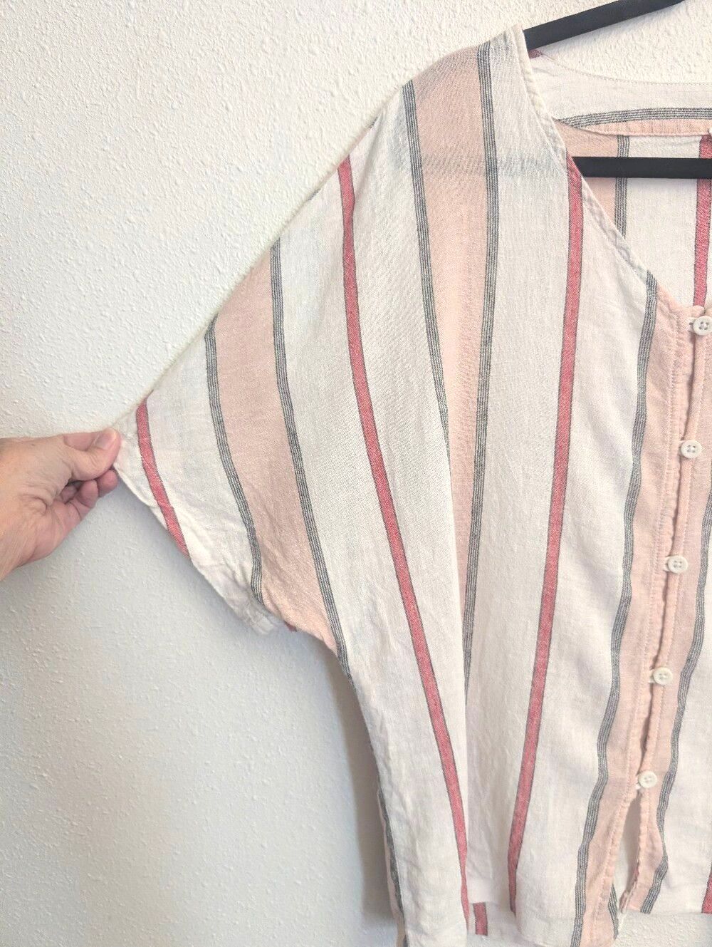 BeachLunchLounge White Striped Button Up Blouse Linen Size Medium Coastal Soft - Picture 4 of 7